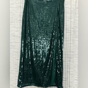 SEQUINED SLIT SKIRT
